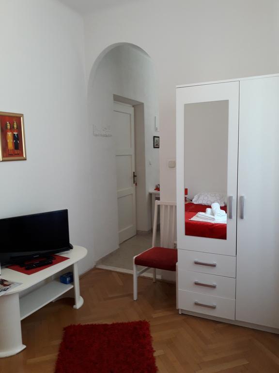 Apartments Eldin ดูบรอฟนิก ภายนอก รูปภาพ